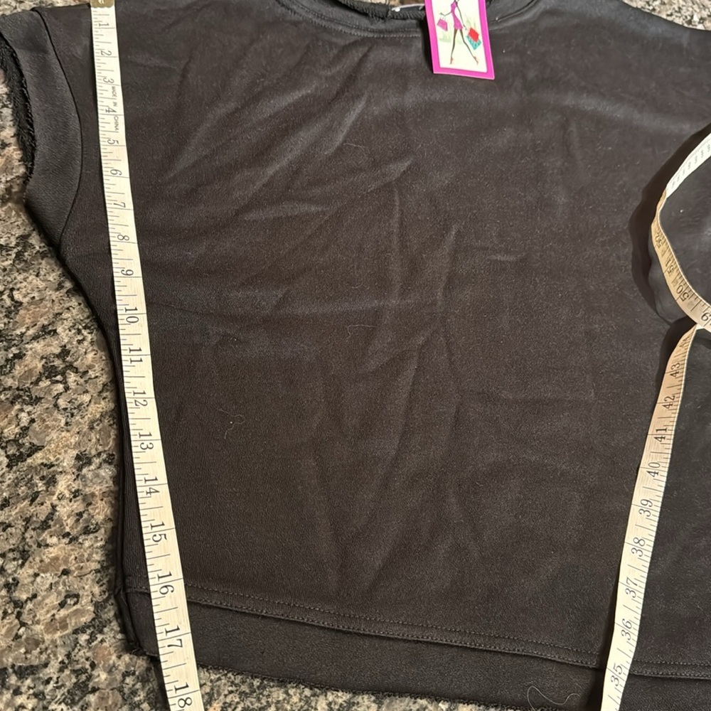 Bear Dance black distressed sleeveless sweatshirts NWT S - Picture 10 of 11